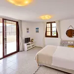 Center Penthouse - Medieval Town 10'- 2' *