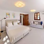Center Penthouse - Medieval Town 10'- 2' アパート *